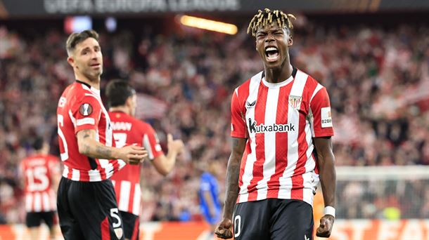 Nico Williams festeja su gol, el segundo del Athletic, junto a Yeray. Foto: EFE. 