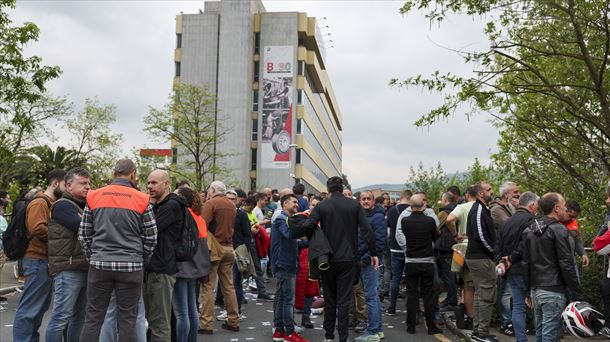 Bridgestoneko langileen protesta bat, Basaurin. Artxiboko irudia. Argazkia: EFE