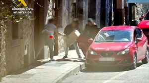 Talde kriminal baten bederatzi kide atxilotu dituzte Bizkaian, 70 lapurreta baino gehiago egitea leporatuta