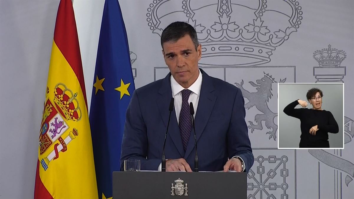 El presidente del Gobierno español, Pedro Sánchez, durante su comparecencia. Foto: EFE