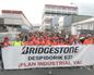 Una marea naranja marcha hasta Bilbao contra los 335 despidos de Bridgestone Basauri