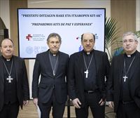 Aita santu berriak Frantziskoren ''legatuarekin jarraitzea'' espero dute Hego Euskal Herriko gotzainek