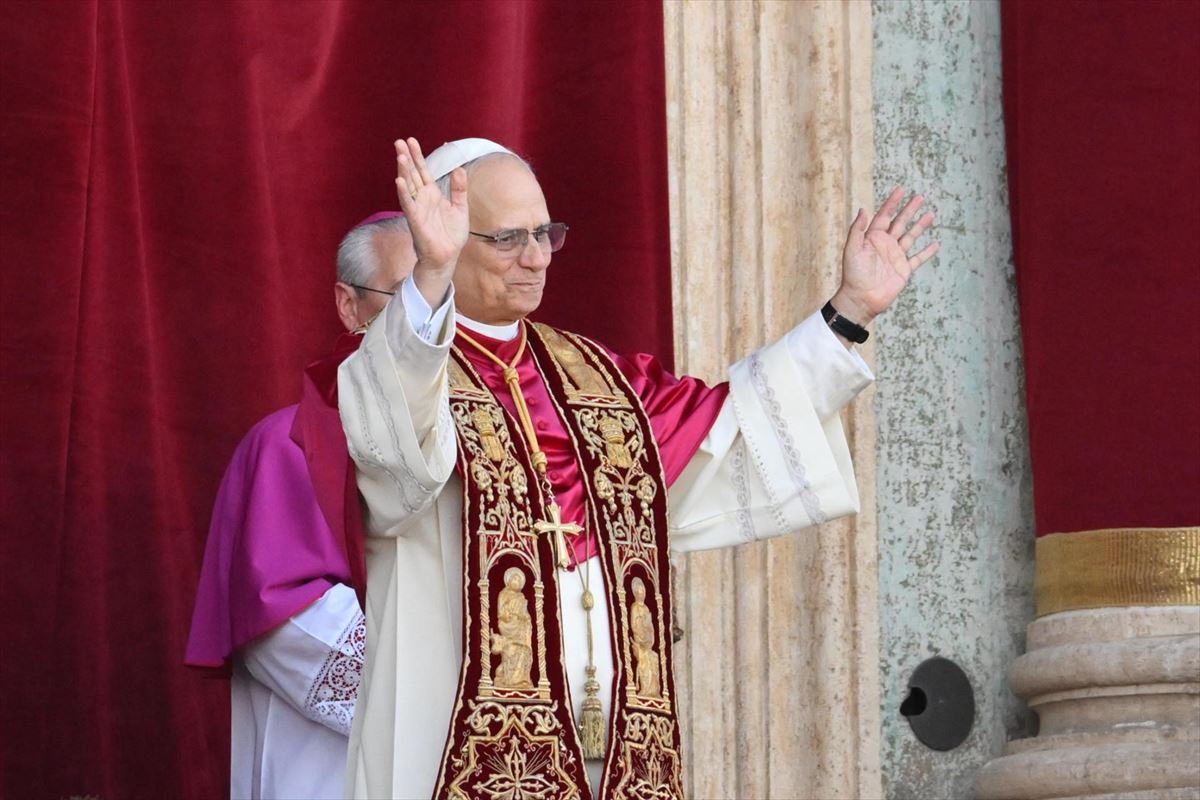 El nuevo papa, León XIV. Foto: EFE