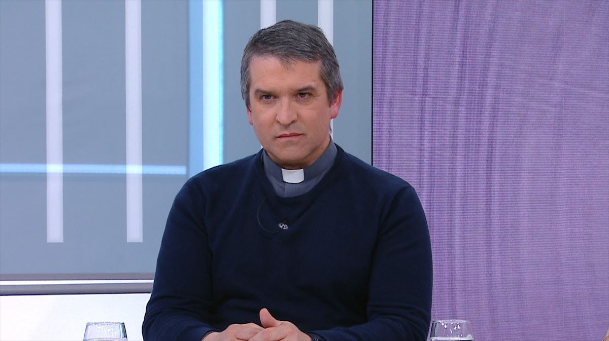 Carlos Olabarri. Imagen obtenida de un vídeo de EITB Media.