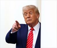 Putini eta Zelenskiri deituko die Trumpek astelehenean gerraren bukaera negoziatzeko
