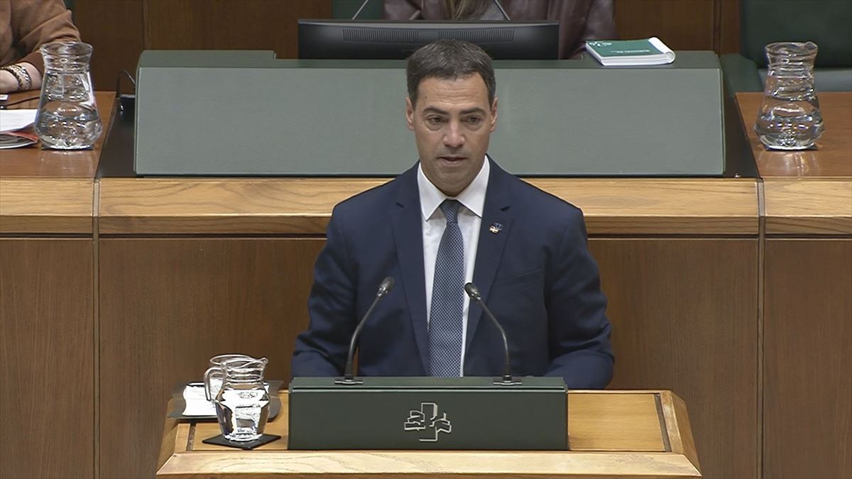Pradales: ''Hasta las 8 de la mañana del lunes es posible el acuerdo (en la educación pública)'' 