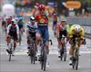El danés Pedersen es el primer líder del Giro, y Landa sufre una dura caída
