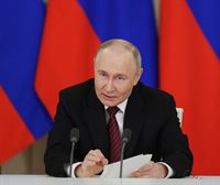 Putinek negoziazio zuzenak egitea proposatu dio Ukrainari maiatzaren 15etik aurrera Istanbulen