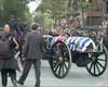 Miles de personas acompañan el féretro de Mujica por las calles de Montevideo