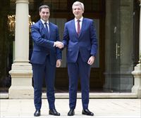 Imanol Pradalesek Alfonso Rueda Galiziako Xuntako presidentea hartu du