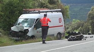 Fallece un motorista de 62 años tras colisionar con una furgoneta en Igúzquiza