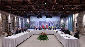 Rusia y Ucrania entablan en Estambul las primeras negociaciones desde 2022, con mediación turca 