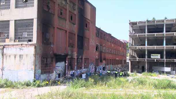 El suceso ha ocurrido en un pabellón industrial en desuso.