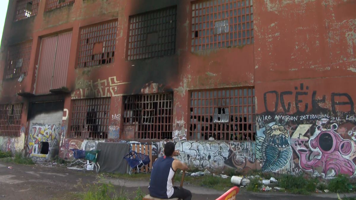 El suceso ha ocurrido en un pabellón industrial en desuso.