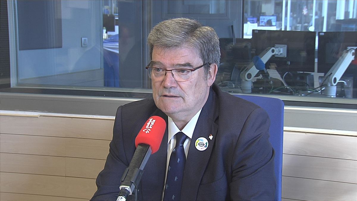 Juan Mari Aburto Bilboko alkatea, gaur, Euskadi Irratian