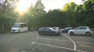 Bi gizon atxilotu dituzte Donostian adingabe bati sexu-erasoa egitea leporatuta