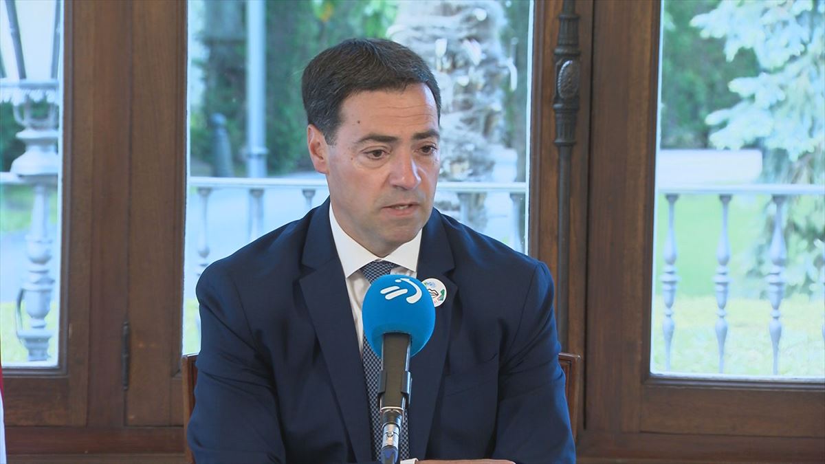 El lehendakari Imanol Pradales