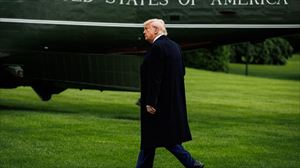 Trumpek % 50eko muga-zerga ezarriko dio EBri ekainetik aurrera