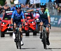 Scaroni y Fortunato lideran la exhibición del Astana y Simon Yates se queda a 26 segundos de Del Toro