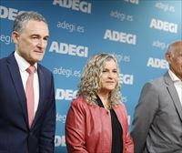 Adegik larrialdi industrialaz ohartarazi du eta eragile politikoei lehiakortasuna bultzatzeko eskatu die