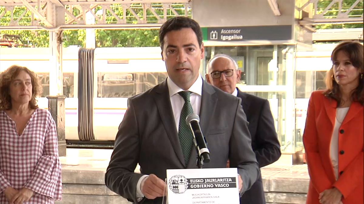 Bilboko hilketa gaitzetsi egin du lehendakariak, eta elkartasuna agertu die biktimaren senideei