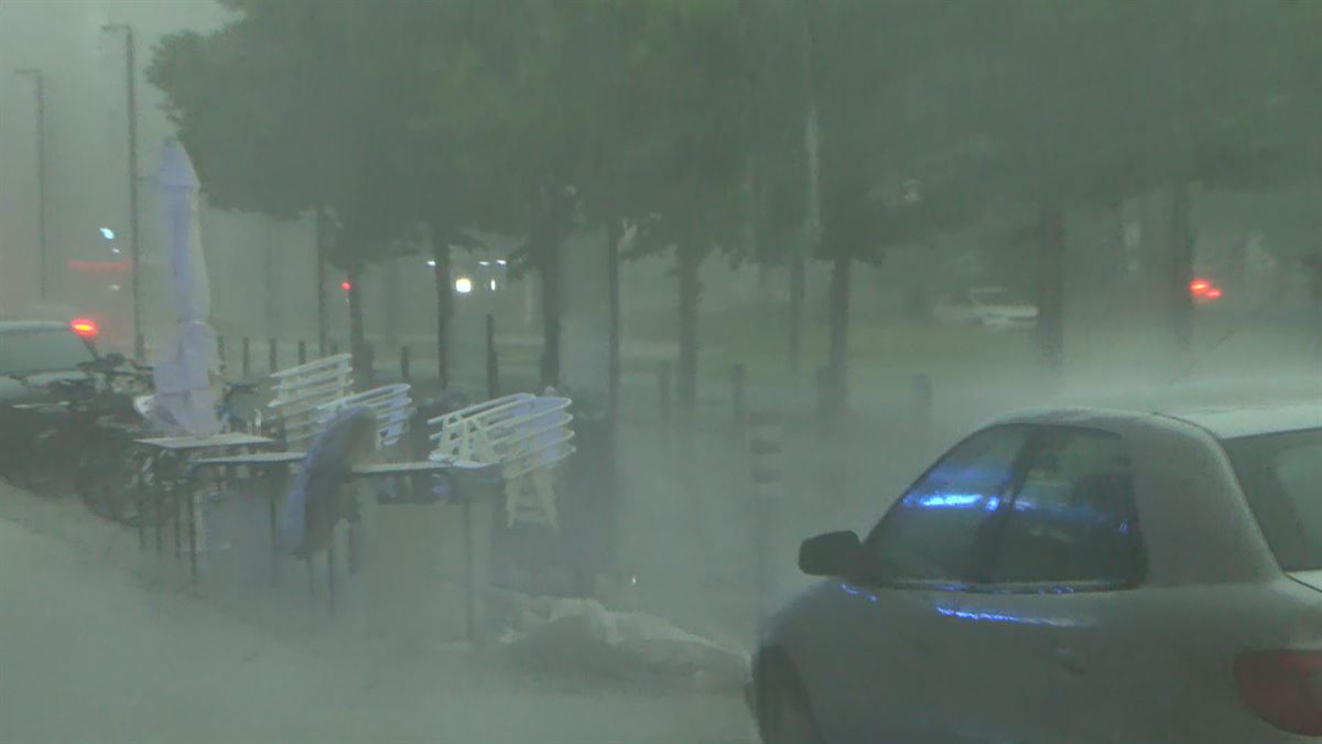 Tormenta en Vitoria. Foto: EITB