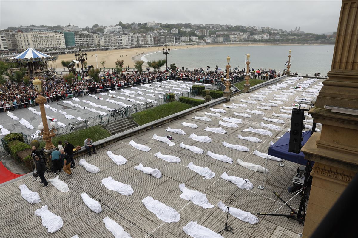 San Sebastián pide el fin del ataque a Gaza