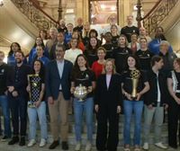 Recepción al Bera Bera en el Ayuntamiento de San Sebastián