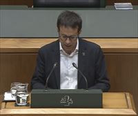 Abian da gizarte eta ekonomia ereduari buruzko osoko bilkura Eusko Legebiltzarrean 