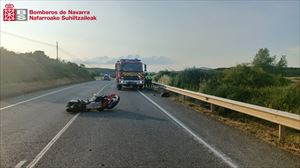 Un motorista de 54 años, herido grave tras una colisión en Aberin