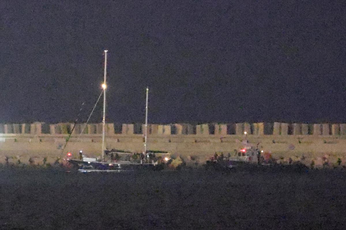 Askatasunaren Flotilla Ashdoden porturatzen