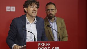 Anduezak kontsentsua apurtu izana leporatu dio EAJri, eta eskatu dio EH Bilduri jarraika ez aritzea