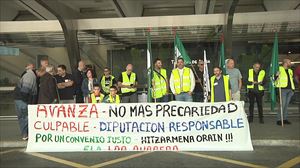 Hasi dira Avanza Gipuzkoa autobus konpainiako langileek antolatutako grebak