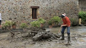 Inundaciones en Lazkao, Gipuzkoa. Foto: EFE.