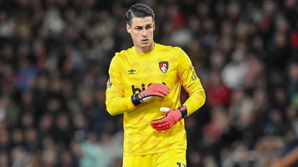 Kepa, Bournemouth taldean zebilela, partida batean. Argazkia: Europa Press.