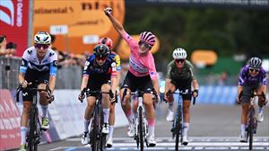 La italiana Elisa Longo Borghini triunfa en casa y se alza con el Giro