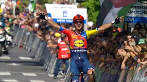 Giulio Ciccone se lleva la Clásica de San Sebastián