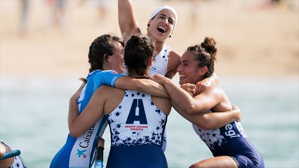 Arraun Lagunakek 10 segundoko aldea du Tolosaldea eta Oriorekin. Argazkia: Aitor Arrizabalaga ACT