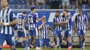 El Alavés estrena la temporada con victoria ante el Levante (2-1)