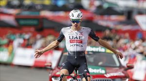 Juan Ayuso se impone en la cima de Cerler