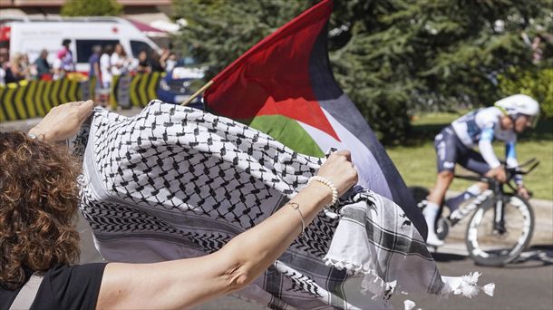 El recorrido de la contrarreloj ha sido recortado en 15 kilómetros. Foto: EFE. 