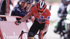 Vingegaard conquista la Bola del Mundo y asegura su triunfo en la Vuelta