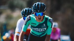 El escalador tudelano Unai Ramos firma un contrato de dos años con el Kern Pharma