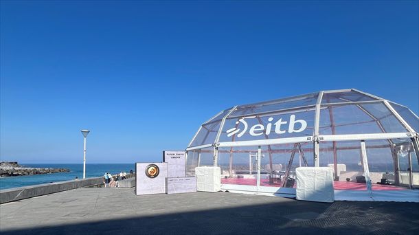 EITBren set berezia Kursaal kanpoaldean