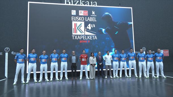 Presentación del Campeonato del Cuatro y Medio en el frontón Bizkaia. Imagen: EITB 