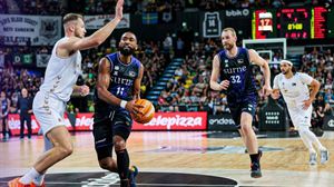 Bilbao Basketek denboraldiko lehen garaipena lortu du Burgosen aurka (95-85)