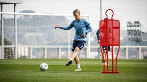 Orri Óskarsson ha recaído de su lesión muscular en el muslo de la pierna izquierda