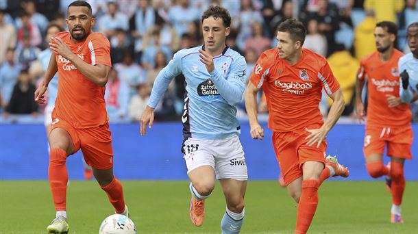 Pablo Durán marcó el gol del Celta en la primera mitad. EFE