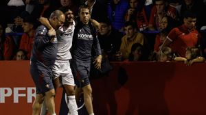 Iker Benitok hautsita du eskuin belauneko lotailu gurutzatua, eta ebakuntza egingo diote  datorren astean