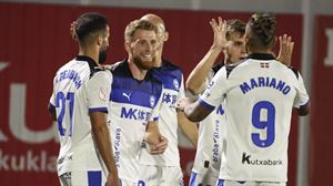 La conexión babazorra Mariano-Carlos Vicente finiquita al Getxo (0-7)